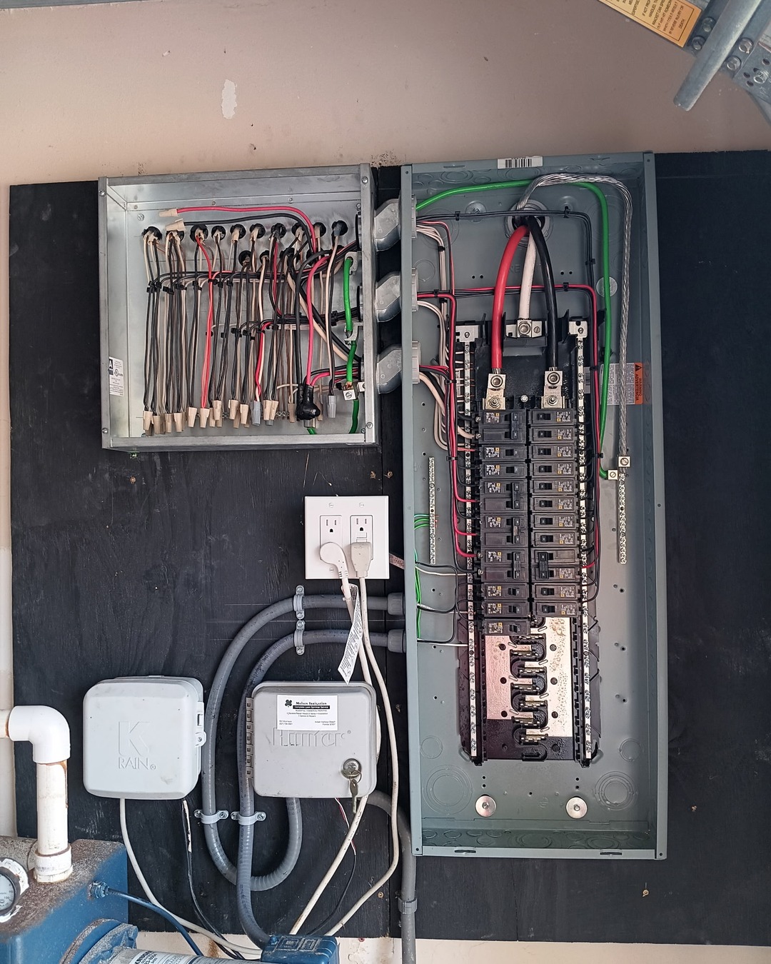 Electric panel service and repair in Melbourne Beach FL